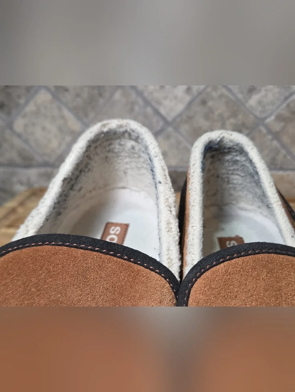 SOREL Dude Moc Suede Fleece Inside House Shoes Moccasin Slippers 9.5 M